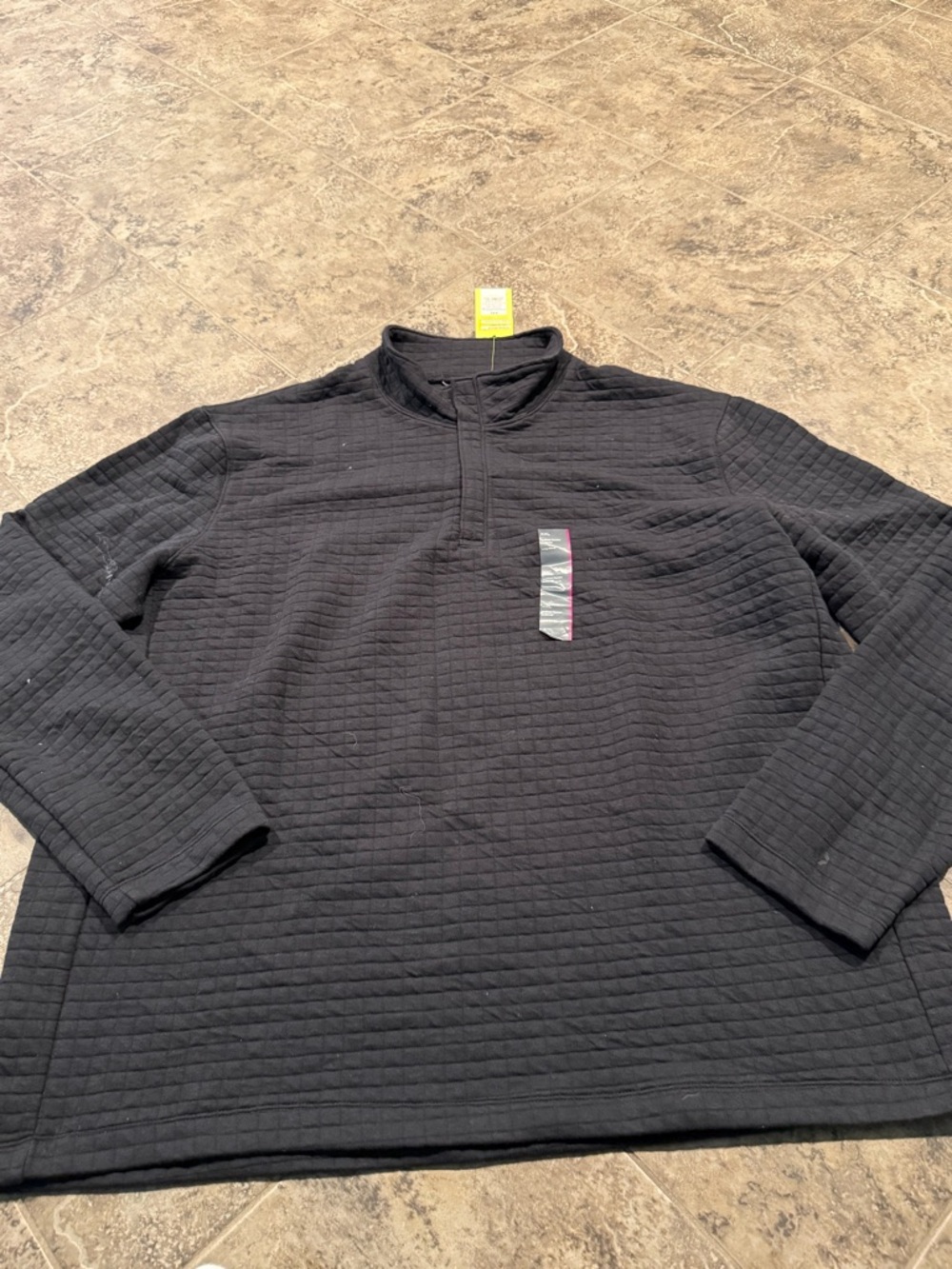 Men’s Black Quilted Pullover Sweatshirt